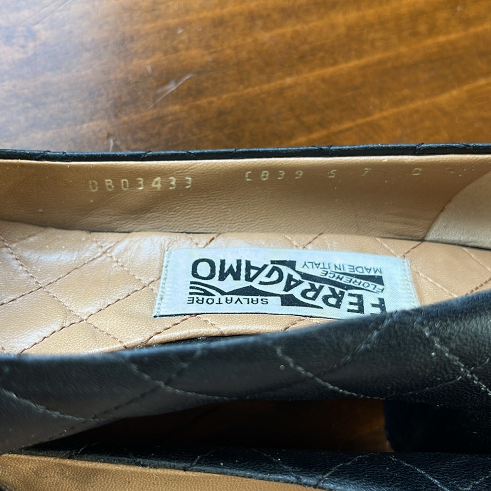 Salvatore Ferragamo Varina Quilted Bow Ballet Block Heels Size 7 - Picture 11 of 16